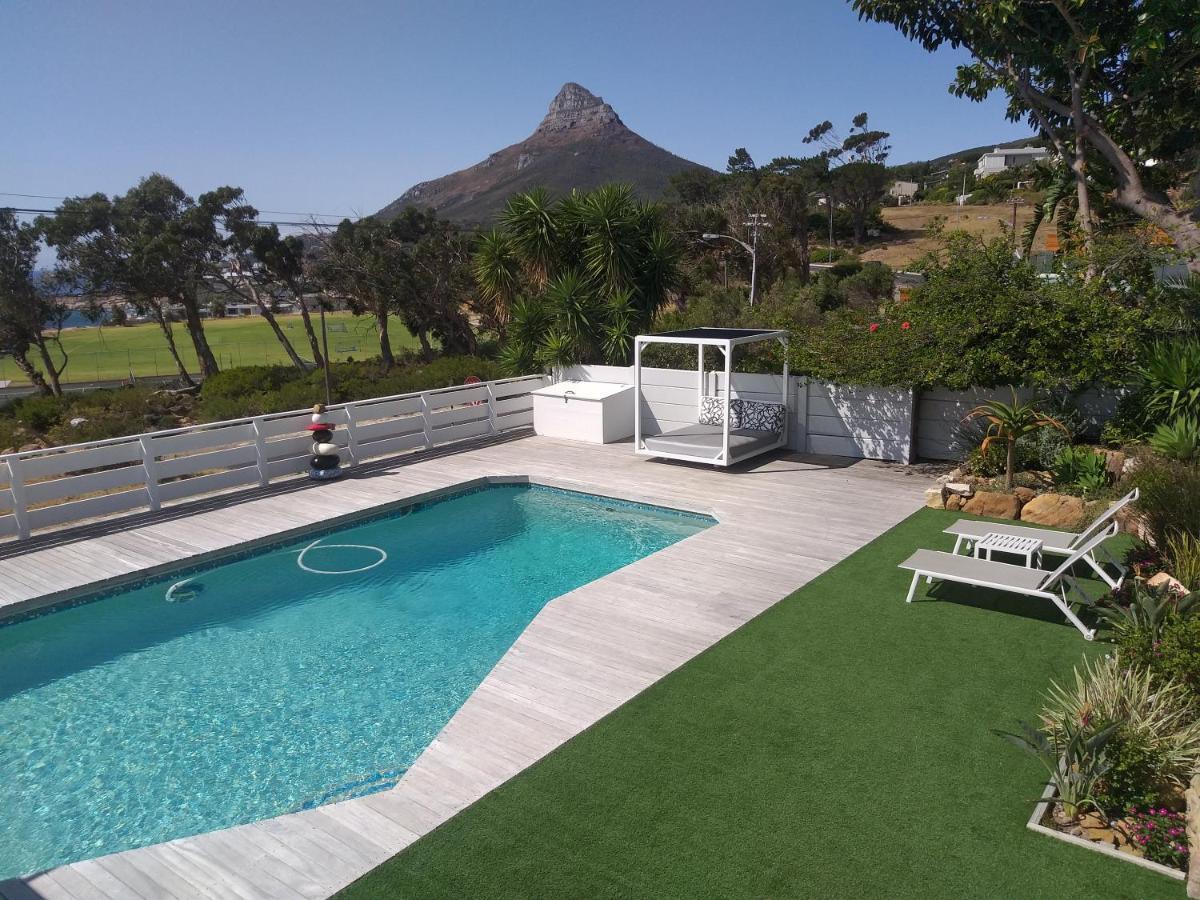Camps Bay Loft With Stunning Mountain And Ocean Views Apartman Fokváros Kültér fotó